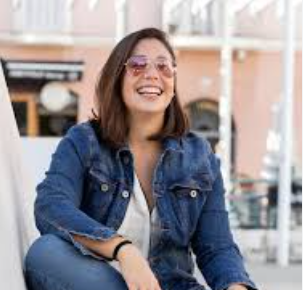 <em>Beatriz T.</em>